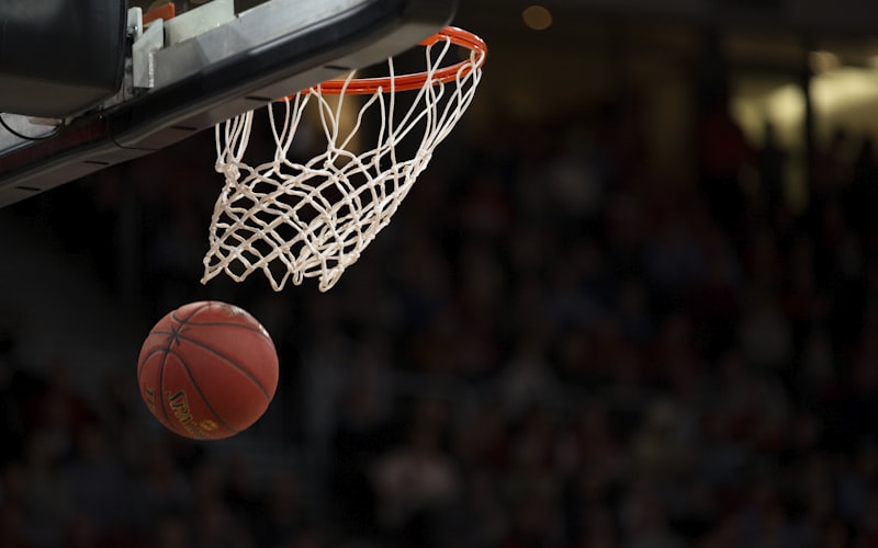 金年会体育篮球赛事数据洞察展示NBA比赛球员表现和球队趋势分析